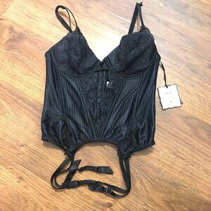 NWT Chantal Thomass for Victoria’s Secret lace bustier 34C
